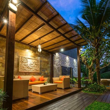Raja Woods Villa Jimbaran Extérieur photo